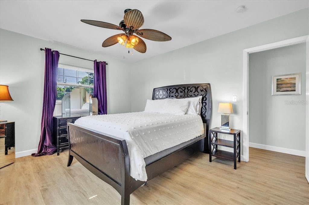 2947 ARGYLE ROAD photo 24