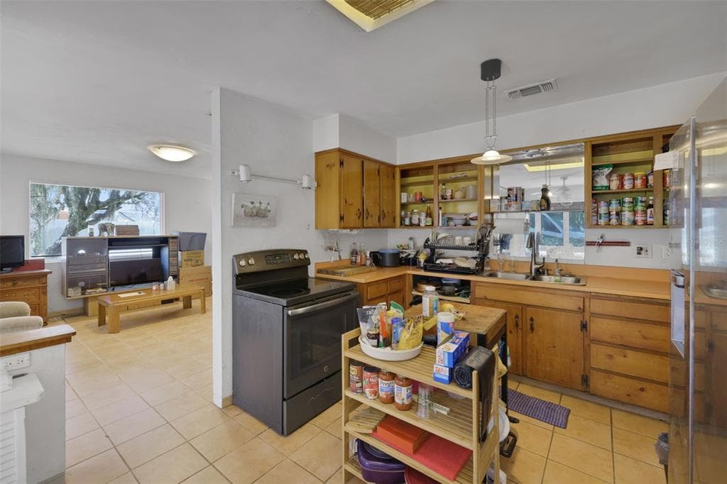 410 ACACIA CIRCLE photo 14