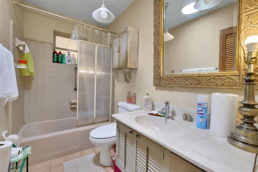 410 ACACIA CIRCLE photo 21