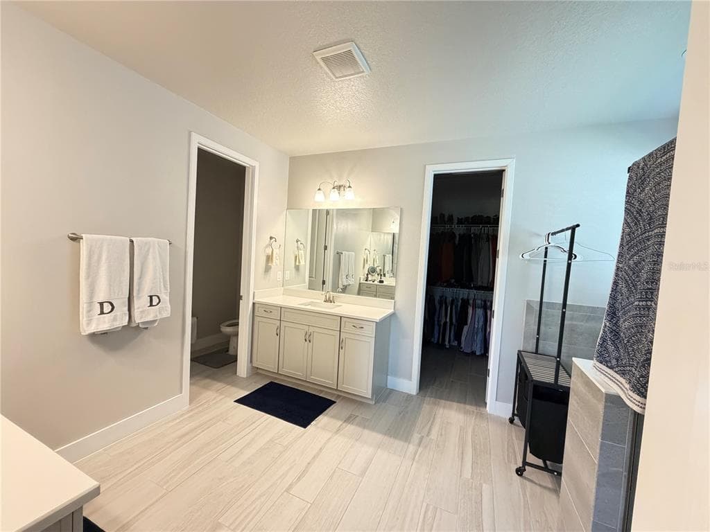 5769 LONG SHORE LOOP photo 18