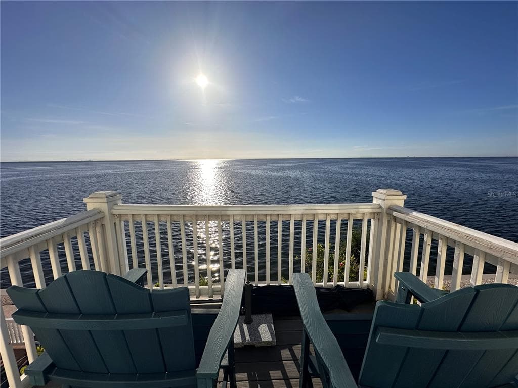 5050 COQUINA KEY DRIVE SE photo 1