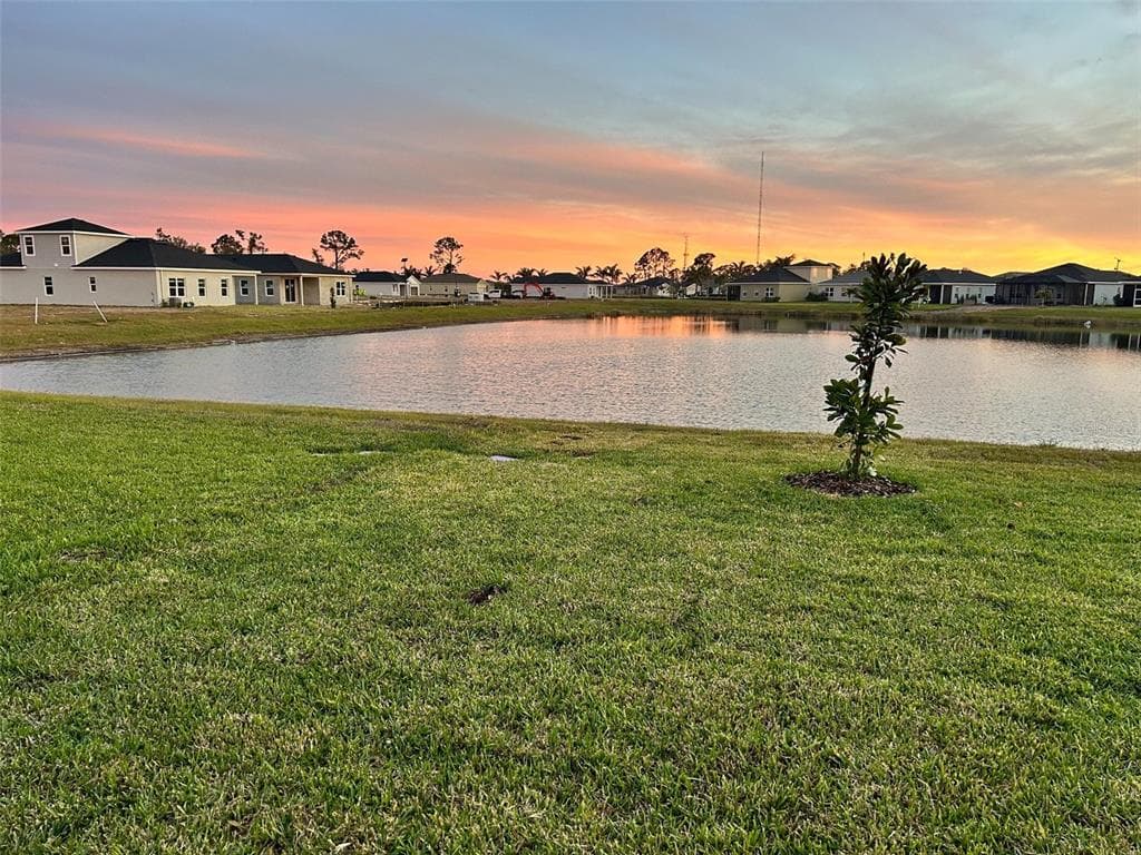 16426 QUEEN PALM DRIVE photo 2