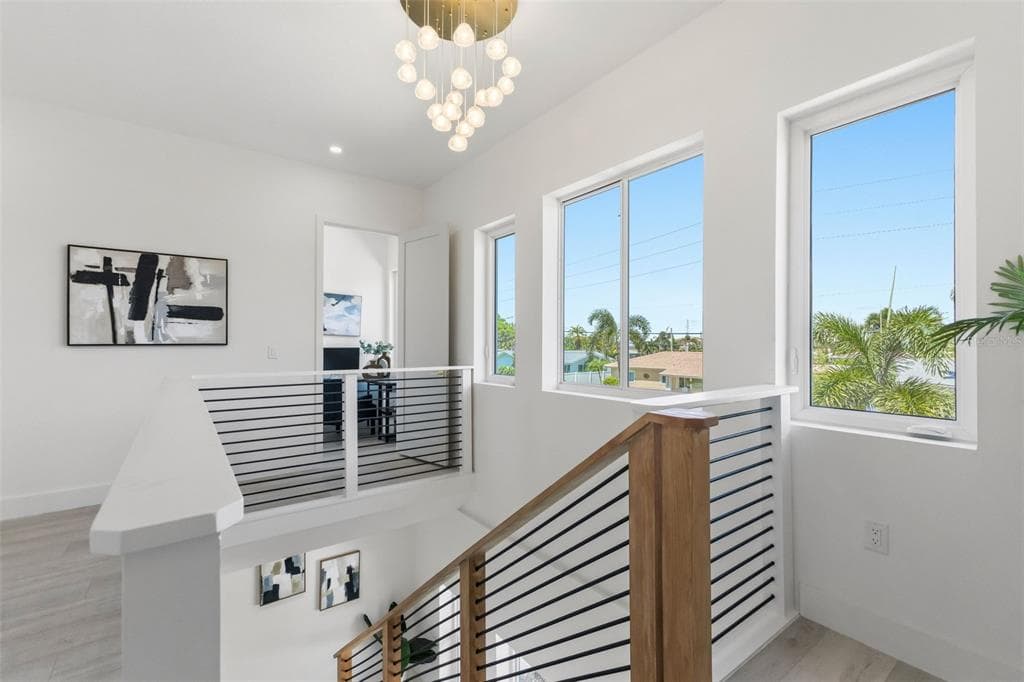 7870 CAUSEWAY BOULEVARD S photo 9