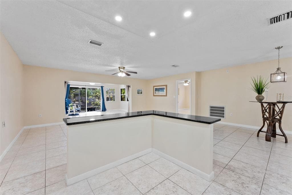 344 CROSSWINDS DRIVE photo 12