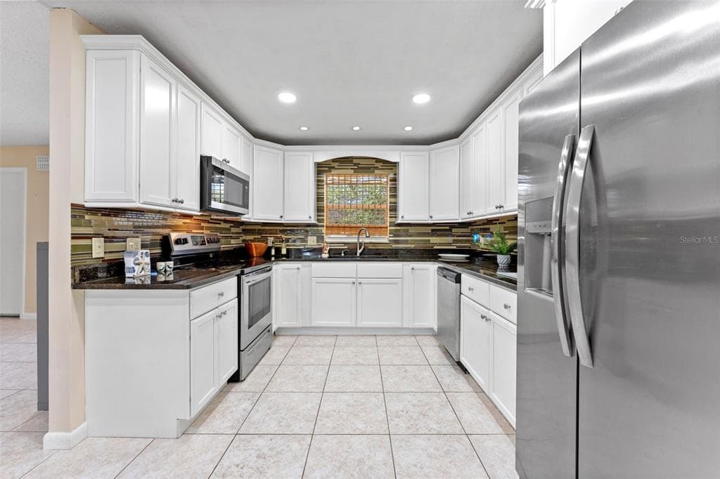 344 CROSSWINDS DRIVE photo 5