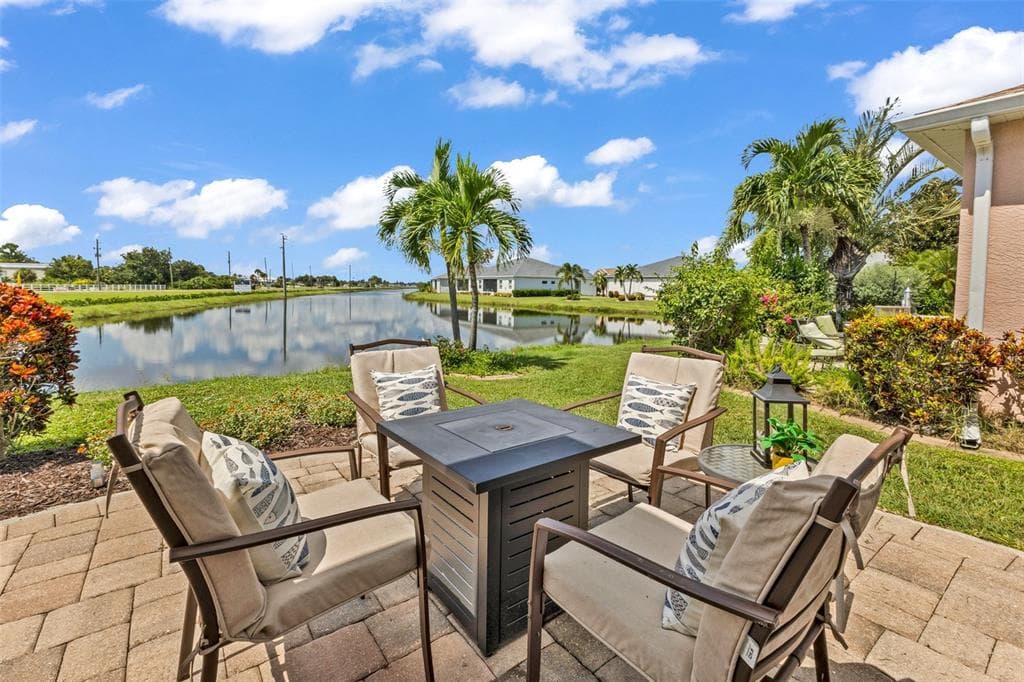 24913 DRUMBLAIRE COURT photo 10