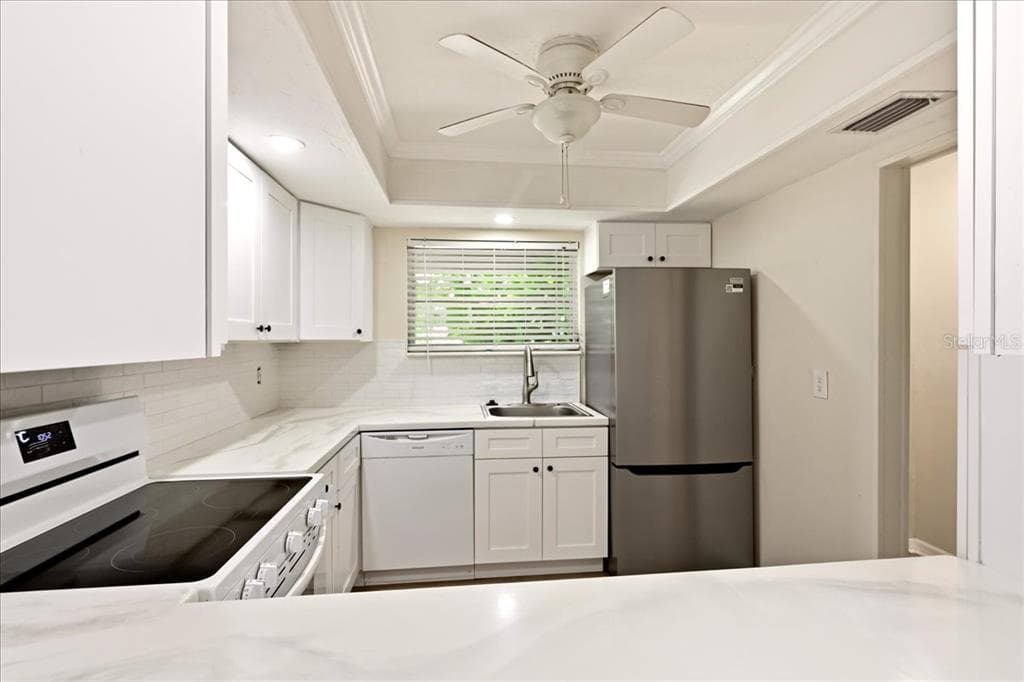 10407 WATERBIRD WAY 11 photo 12