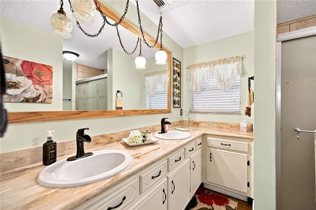 107 CHURCH LAKE DRIVE photo 15