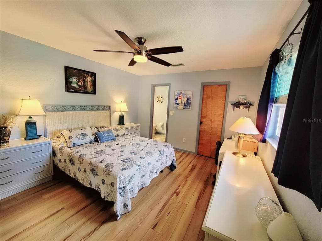 18710 VAN NUYS CIRCLE photo 9
