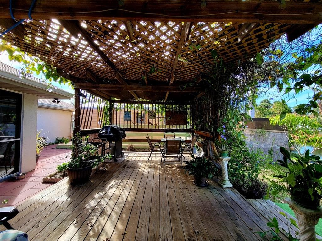 18710 VAN NUYS CIRCLE photo 18