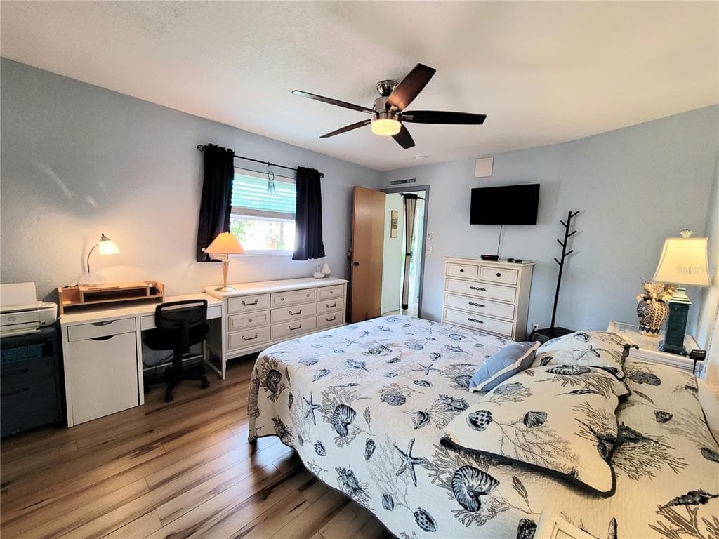 18710 VAN NUYS CIRCLE photo 8