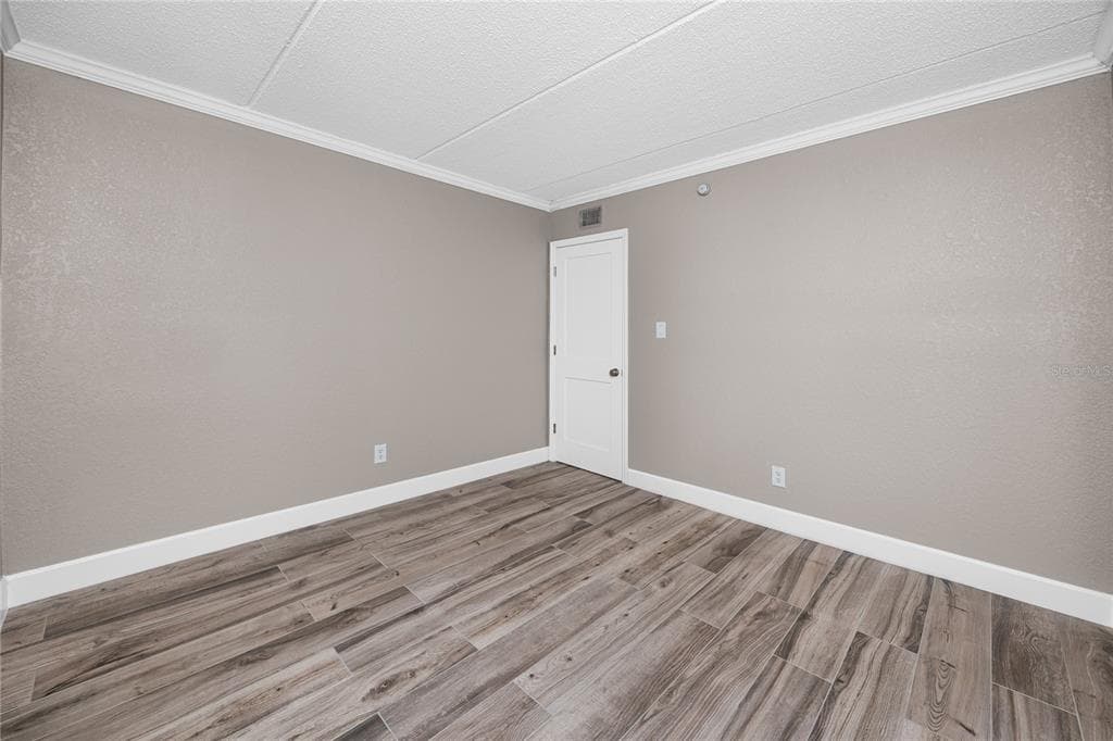 10379 PARADISE BOULEVARD 35 photo 23
