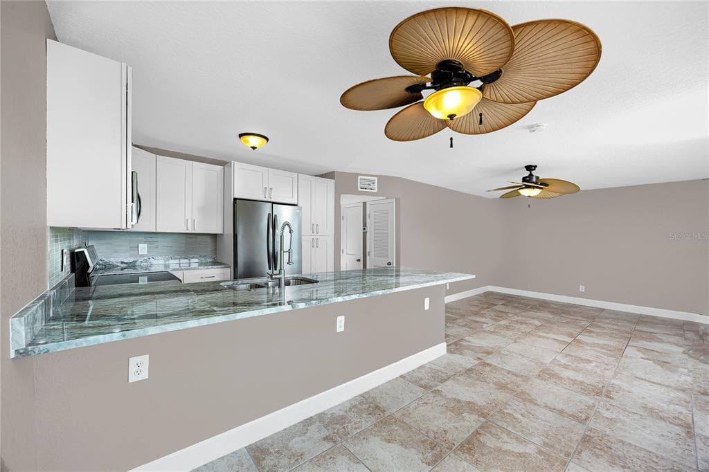 10379 PARADISE BOULEVARD 35 photo 15