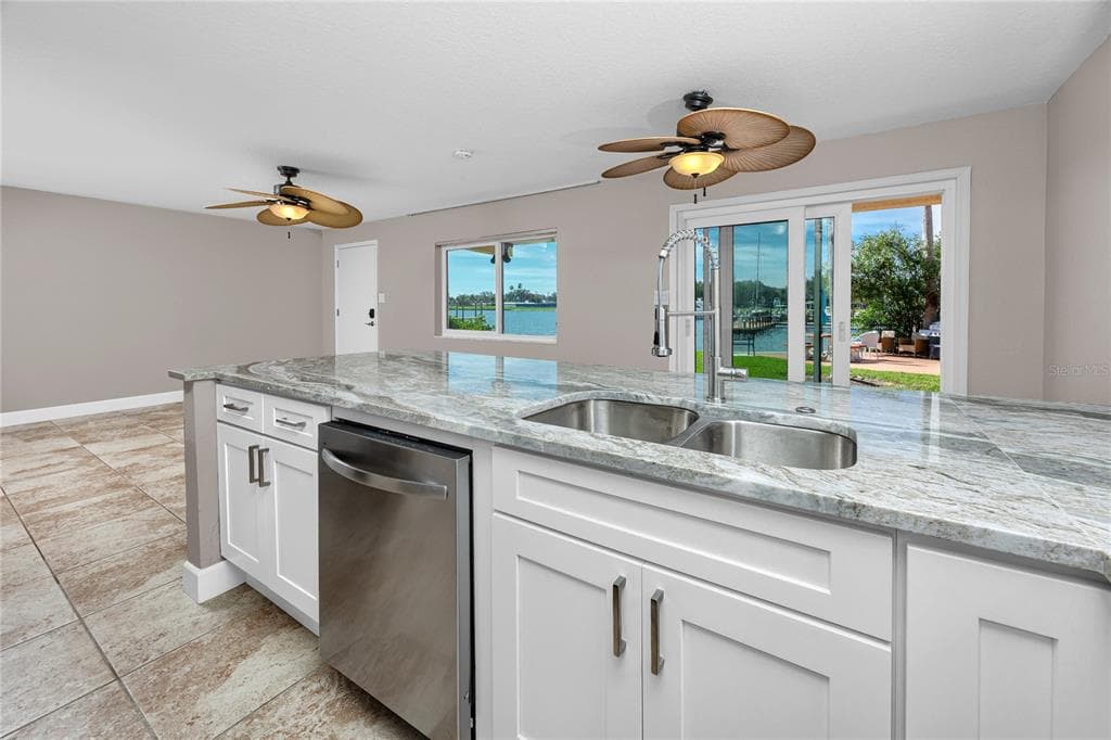 10379 PARADISE BOULEVARD 35 photo 8