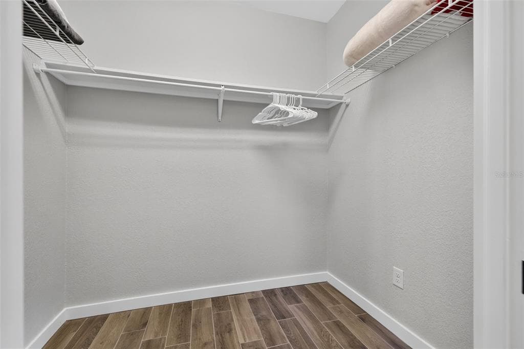 209 TALLAHASSEE DRIVE NE photo 22