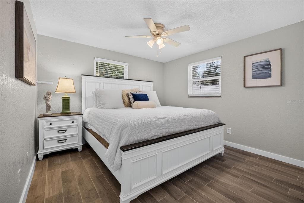209 TALLAHASSEE DRIVE NE photo 25