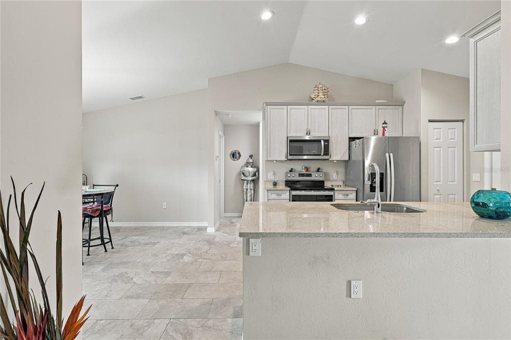 10554 LIVE OAK ROAD photo 10