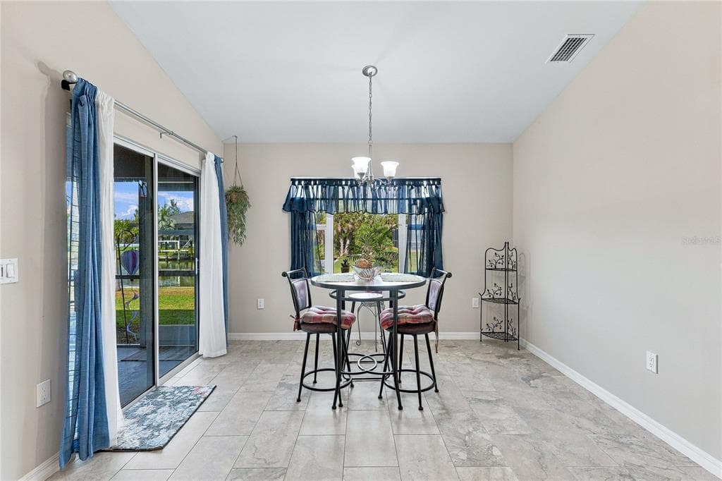 10554 LIVE OAK ROAD photo 11