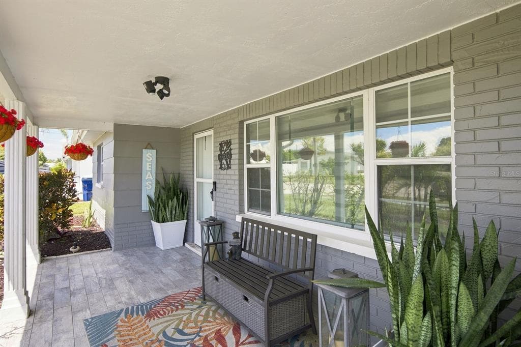 1324 CHANCELLOR DRIVE 5