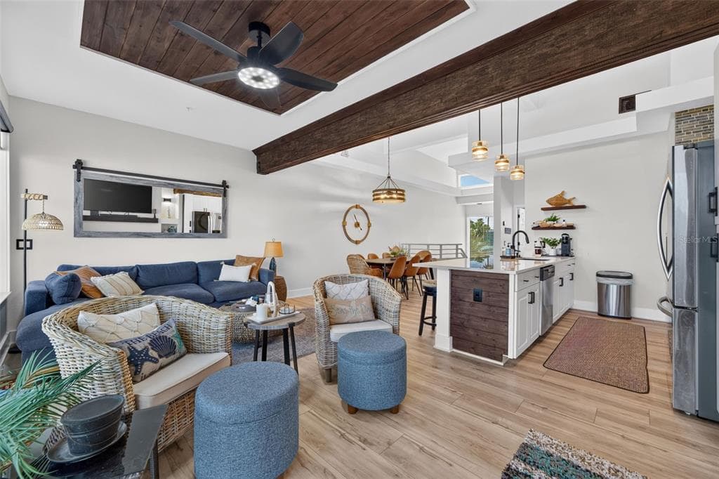 8284 HARBORSIDE CIRCLE 8284 photo 12