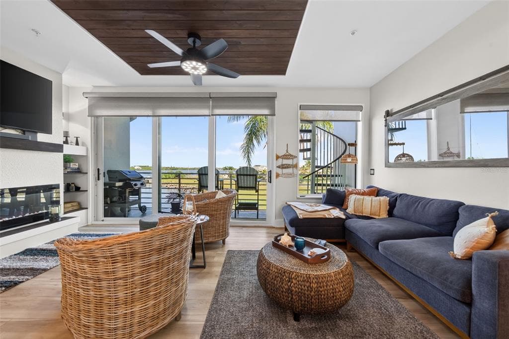 8284 HARBORSIDE CIRCLE 8284 photo 11