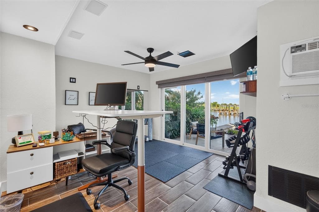 8284 HARBORSIDE CIRCLE 8284 photo 25