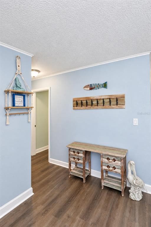 11440 W BAYSHORE DRIVE #37 5