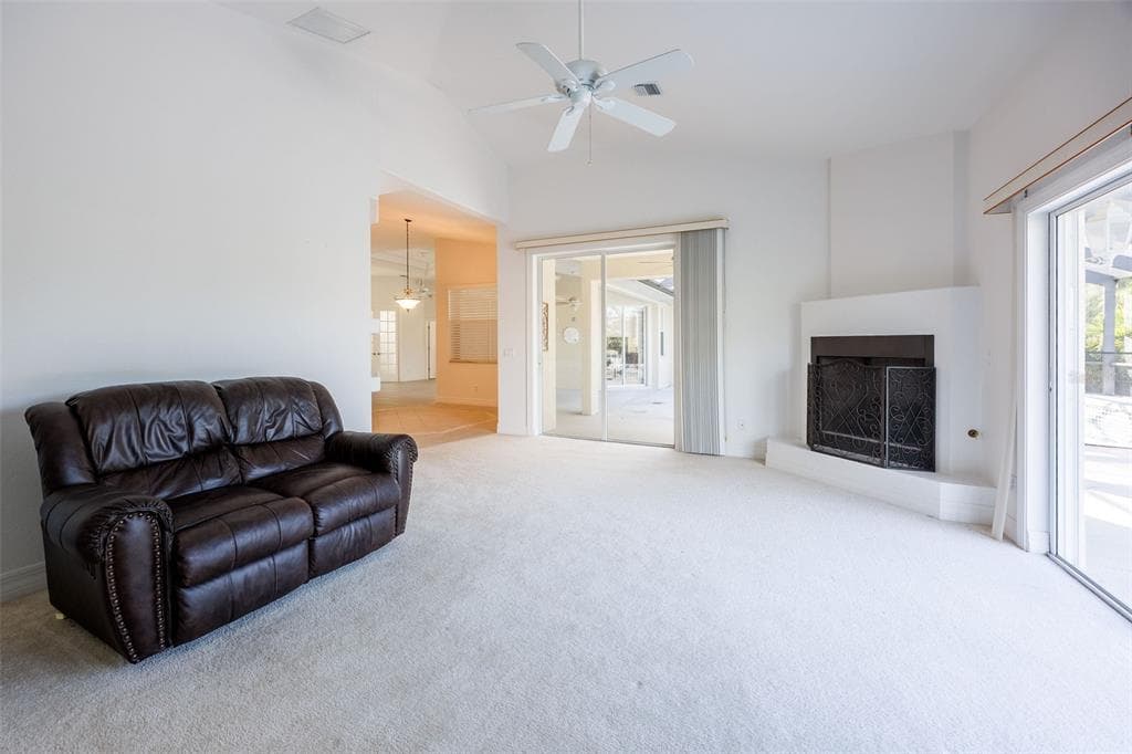 10455 SARASOTA ROAD photo 11