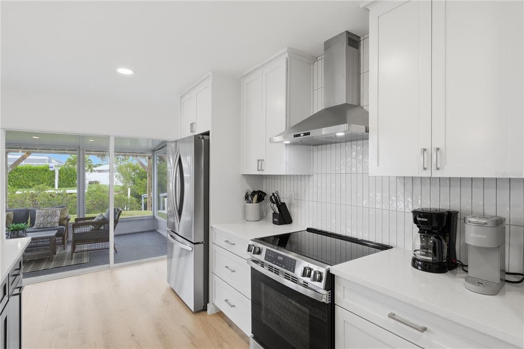 509 BUENA VISTA DRIVE photo 9