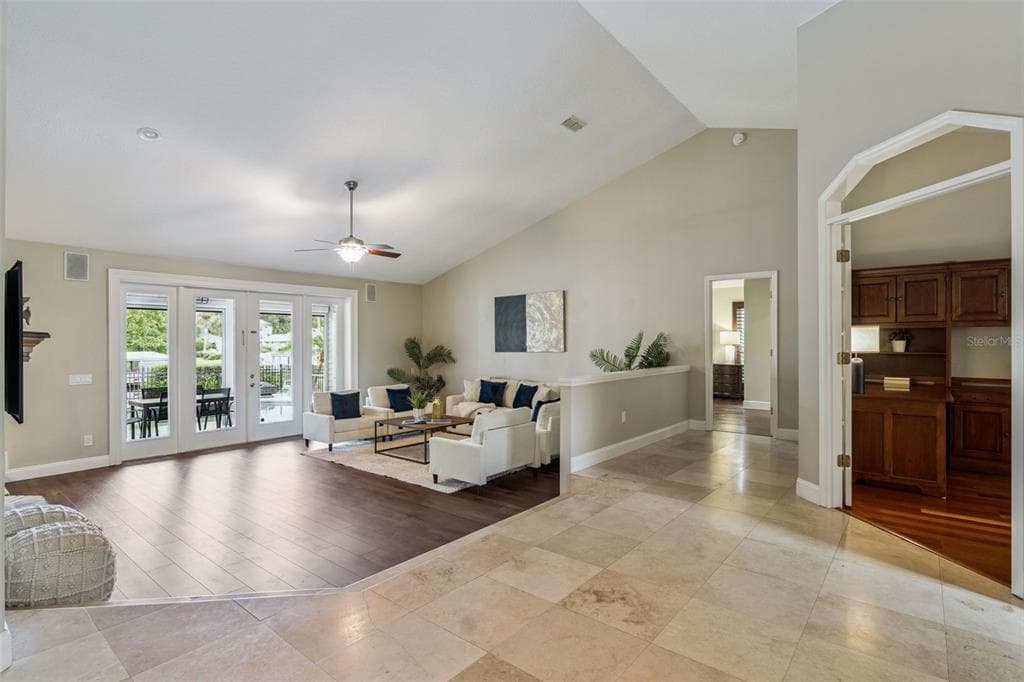 333 BRANTLEY CLUB PLACE 5