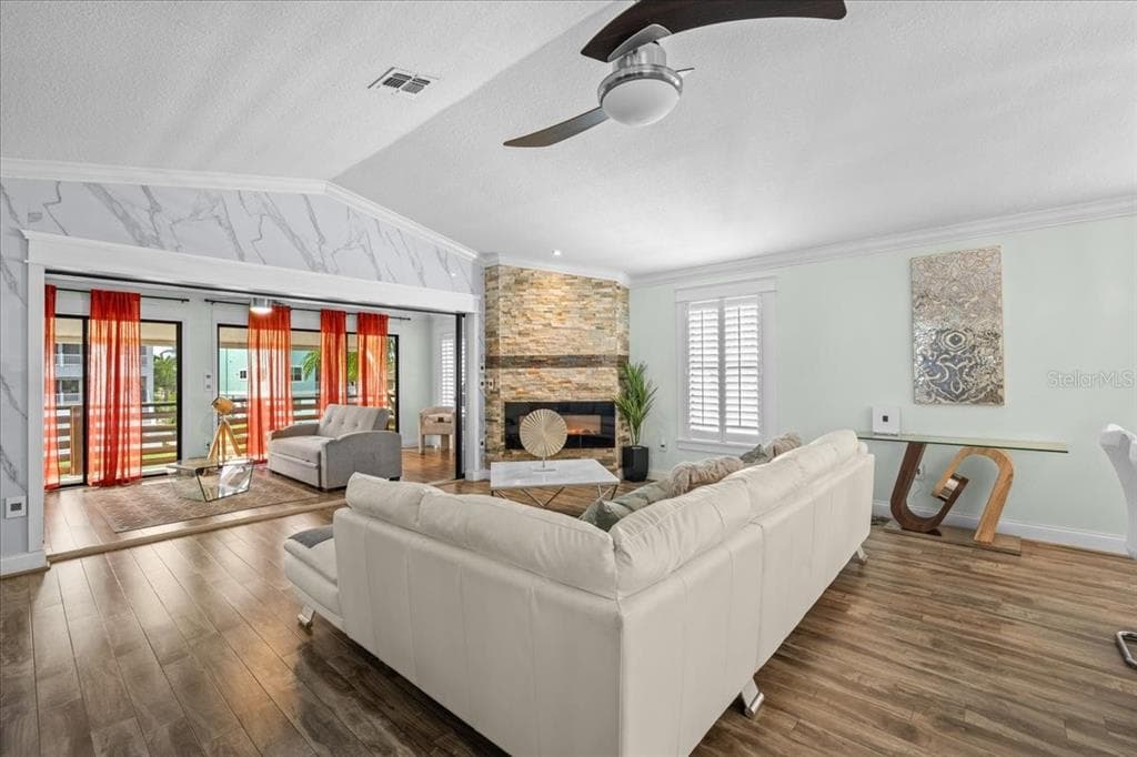 6009 BAYWAY COURT 5