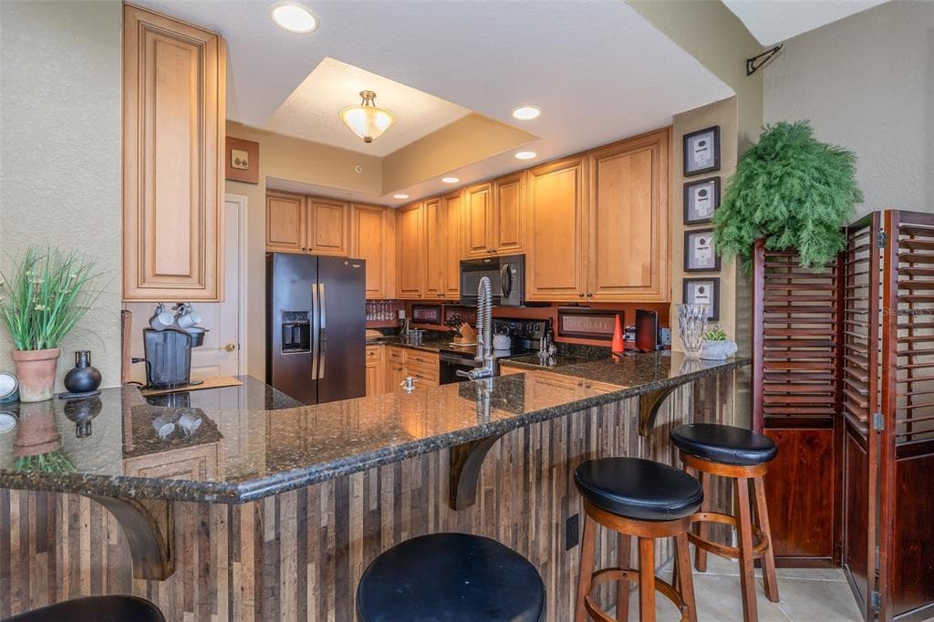 261 MINORCA BEACH WAY 904 photo 3