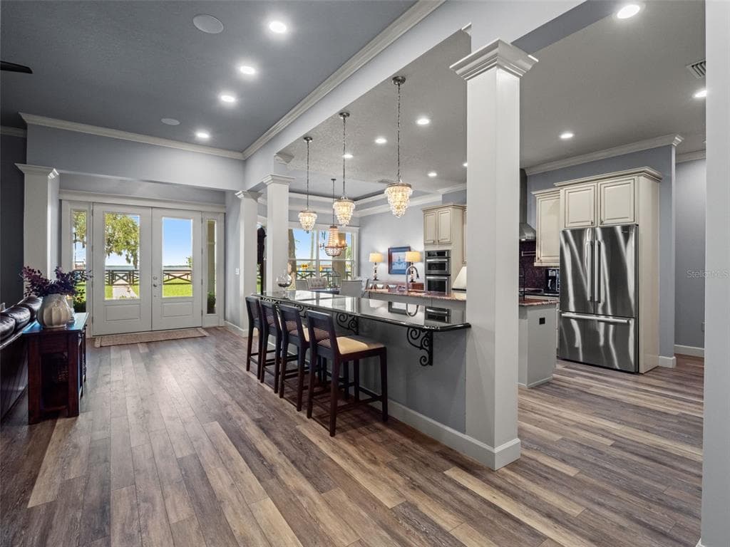 12442 LAKESHORE DRIVE photo 12