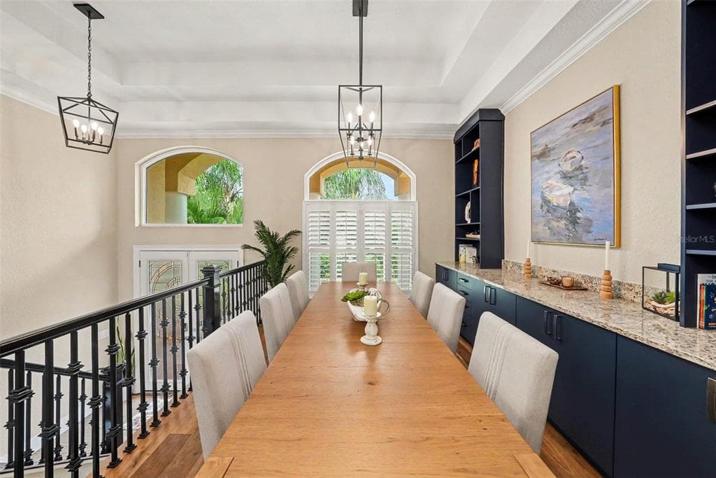 1021 W HENRY AVENUE photo 11