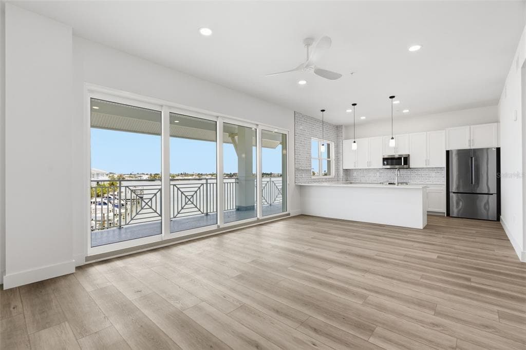13655 GULF BOULEVARD 302 photo 9