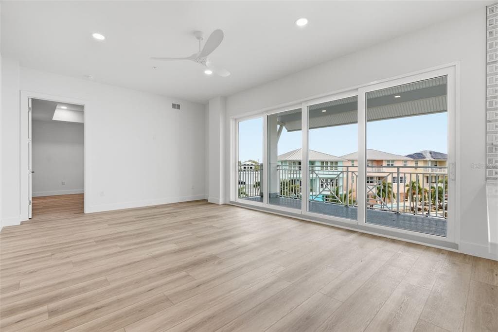 13655 GULF BOULEVARD 302 photo 15