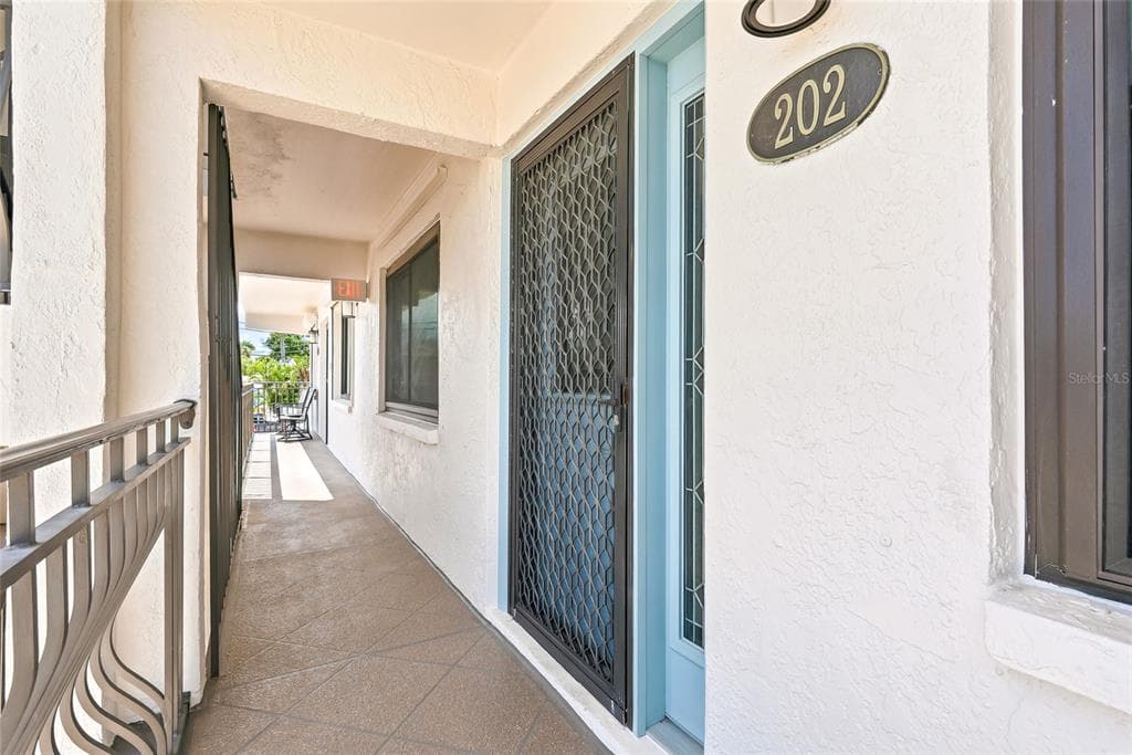 11901 LAGOON LANE 202 photo 11