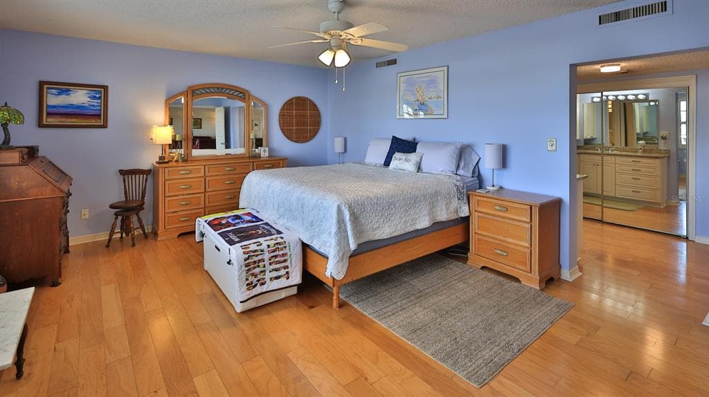 614 MARINA POINT DRIVE 614 photo 16