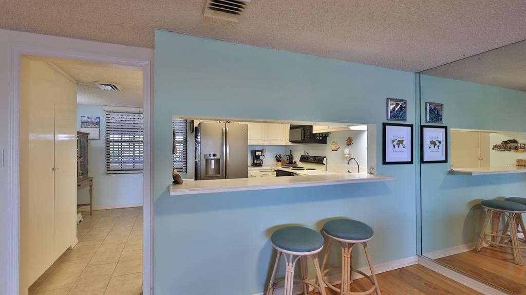 614 MARINA POINT DRIVE 614 photo 10