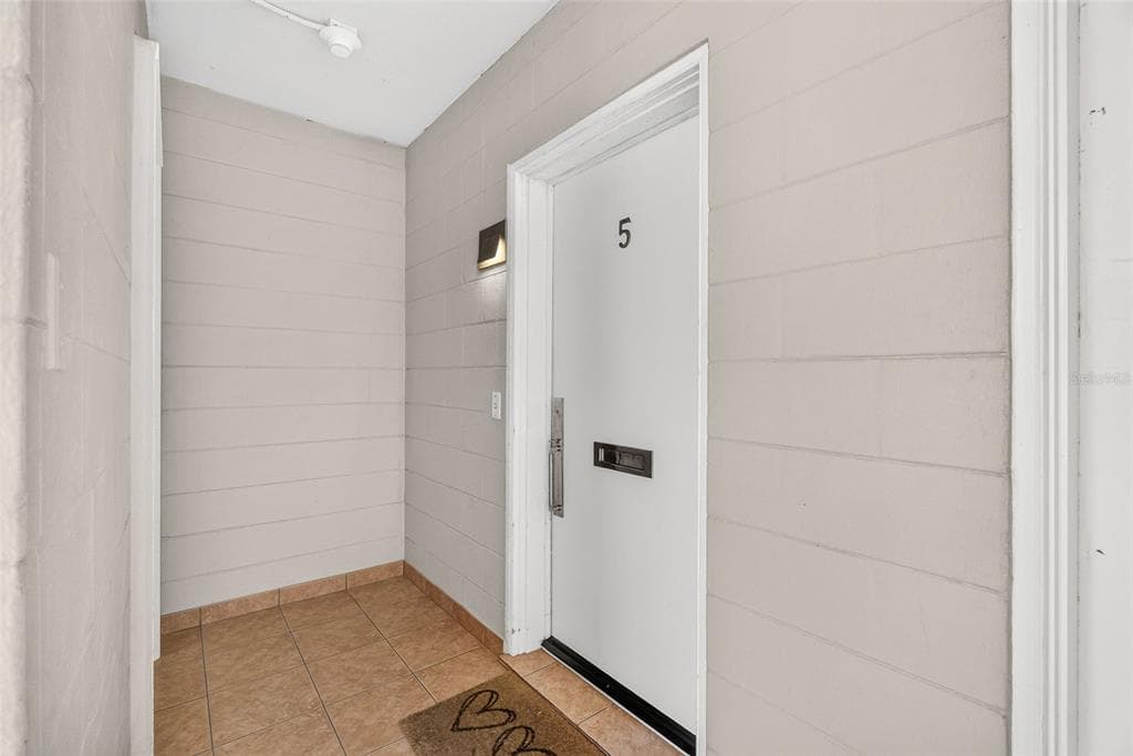 311 E MORSE BOULEVARD 1-5 photo 7
