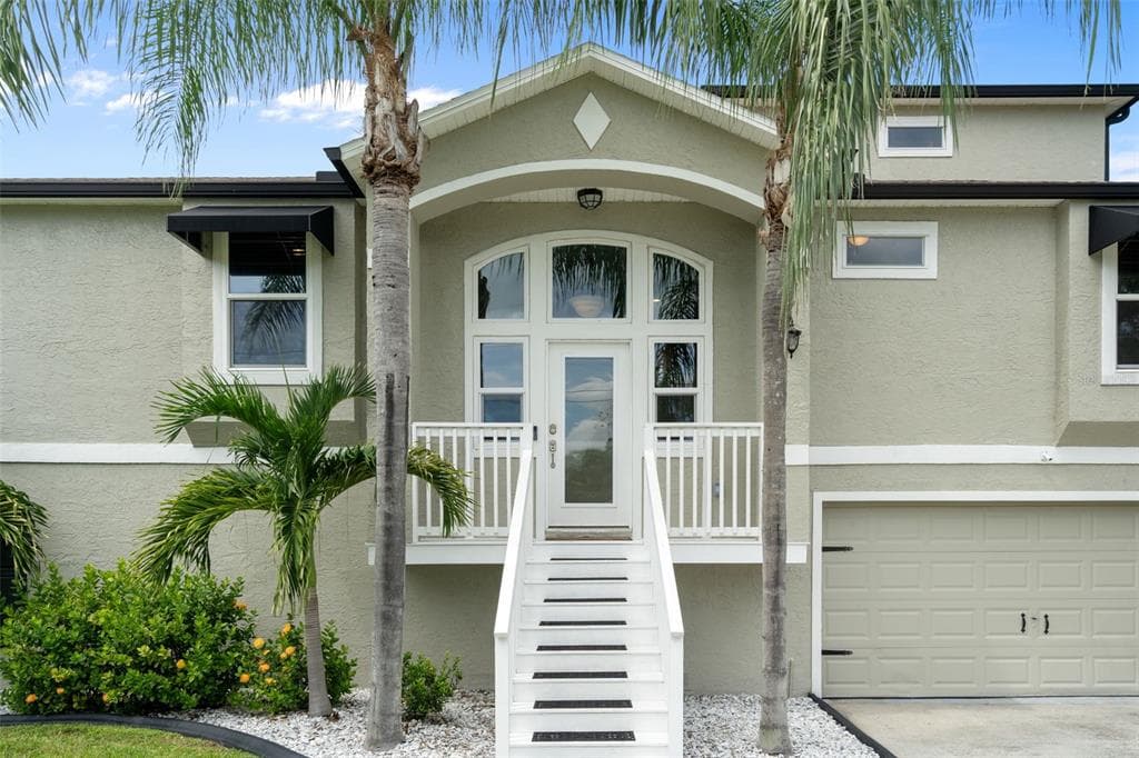 5517 TROPIC DRIVE 4
