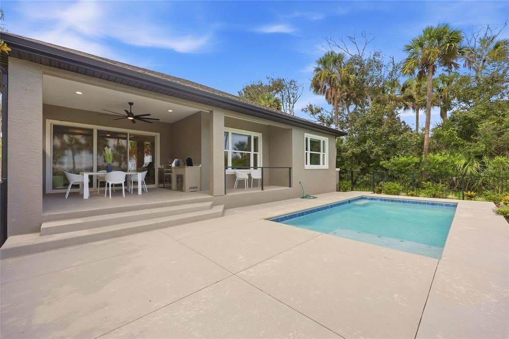 27 S RIVERWALK DRIVE 2