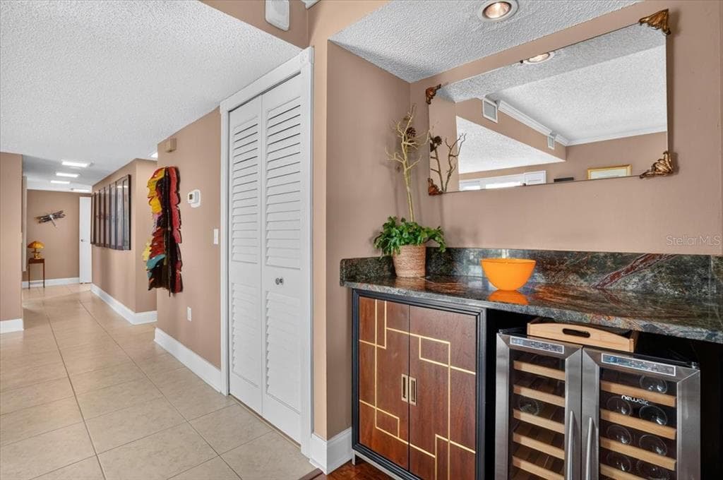 7300 SUN ISLAND DRIVE S 701 photo 16