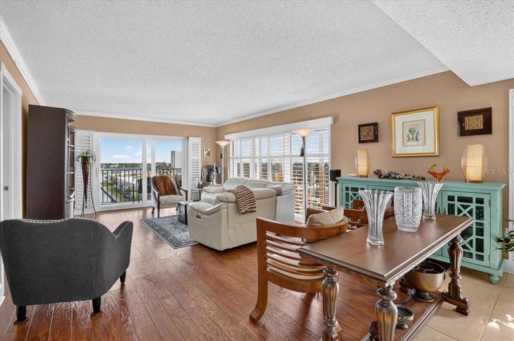 7300 SUN ISLAND DRIVE S 701 photo 11