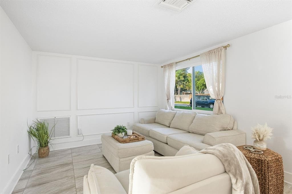 3920 EDGEMONT DRIVE photo 8