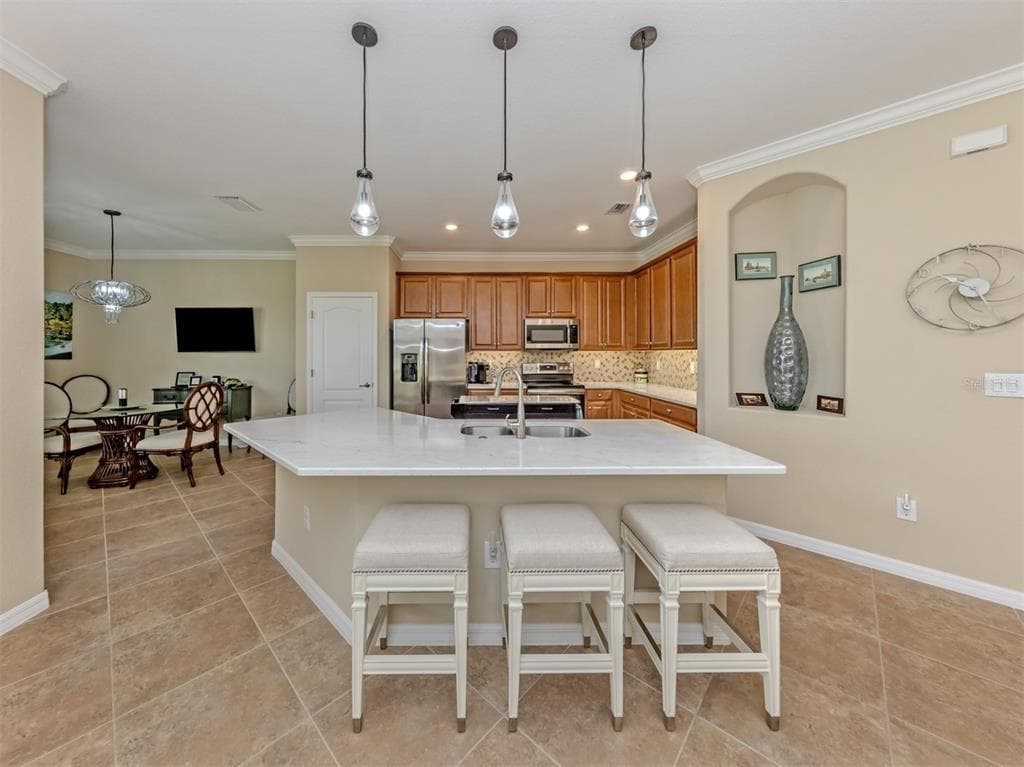 13895 VANCANZA DRIVE photo 11