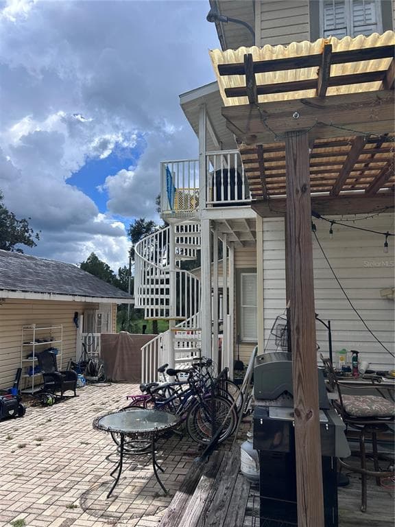 414 LAKE STREET photo 19