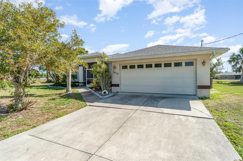 4010 YUCATAN CIRCLE photo 5