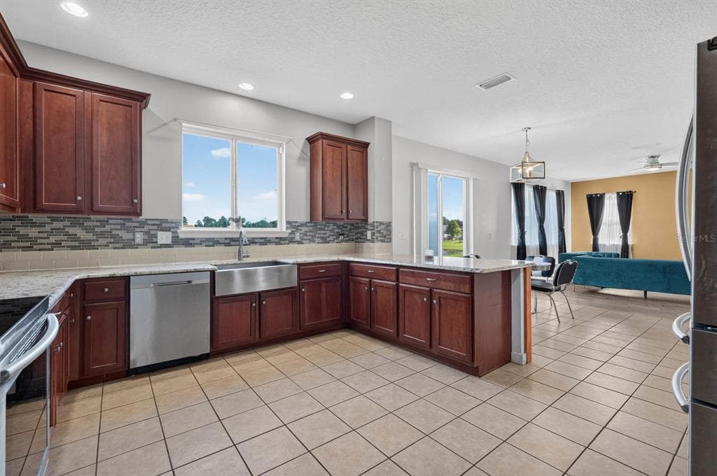 77 ROLLINS LANE photo 7