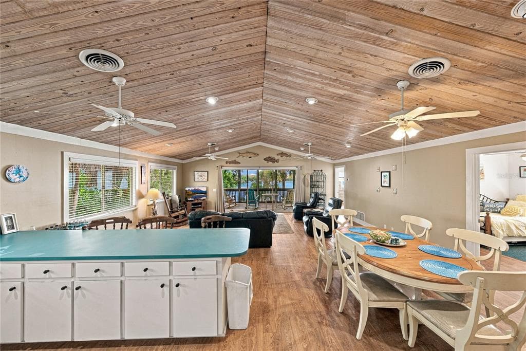8178 LITTLE GASPARILLA ISLAND photo 16